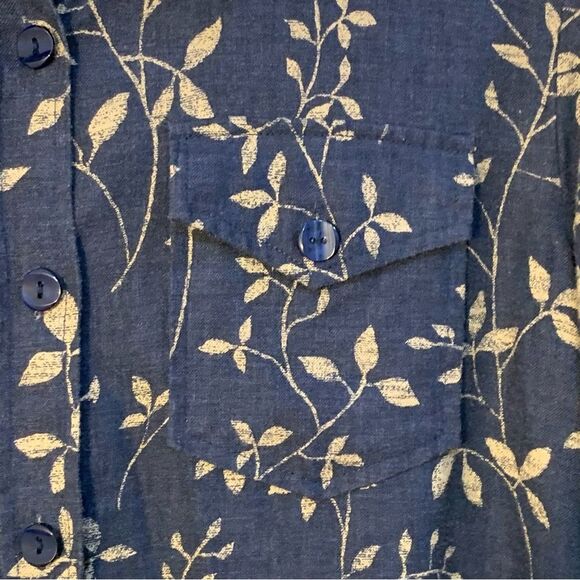 LIZ CLAIBORNE Liz-sport Linen Blend Shirt Women Medium Navy Blue Tan Leaf. - Picture 4 of 12